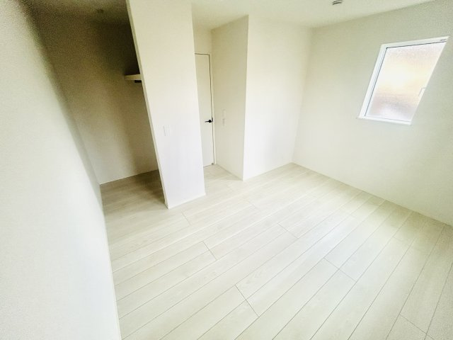 千葉市若葉区千城台東3丁目01期の構造・工法・仕様|プレカット工法採用。高精度な加工で、耐震性と品質の安定した住まい。