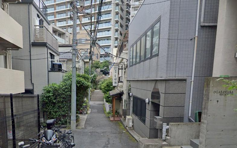 新宿区荒木町の店舗事務所の周辺
