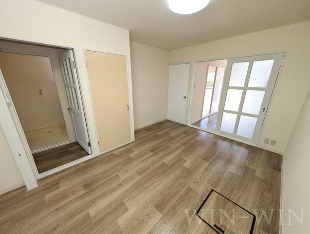 エクシードヴィラ池下の居間・リビング|イメージ（同建物内別部屋の写真です）