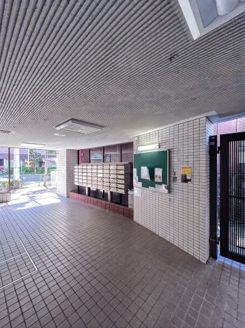 スカイコート田端のロビー
