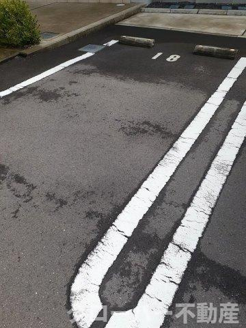 アモーレ今津Ⅰの駐車場