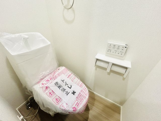 千葉市若葉区千城台東3丁目01期のトイレ
