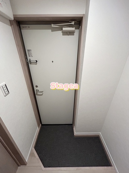 REGALEST T3の玄関