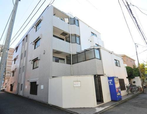 メゾン・ド・アベイユの外観
