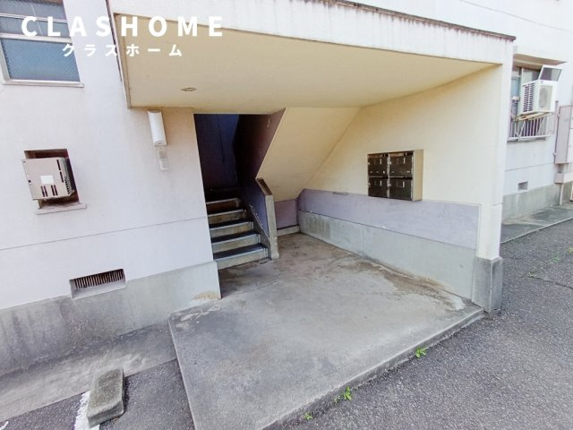 メゾンユングフラウ　　刈谷市近郊の賃貸ならクラスホーム刈谷店のエントランス