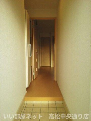 【玄関】 | ソル　ティエラ