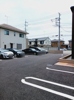 【駐車場】 | ロイヤル　信濃　Ａ