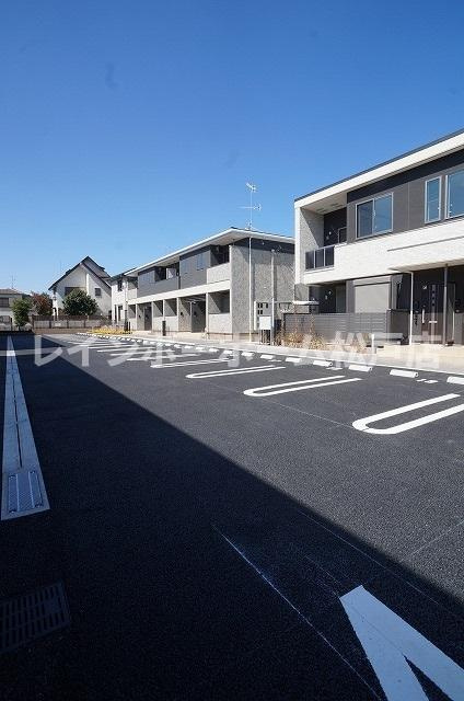 【非対面対応】接客・申込・契約オンライン！LINE×相談可！の駐車場