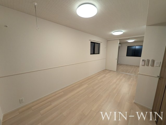 ボヌール花中館 Ⅱの居間・リビング