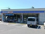 ラウンド　ヒルズ　イーストの周辺|ローソンポプラ坂北インター店まで1100m