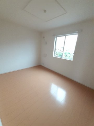 ヒルサイドハウスＢの内装|過ごしやすい室内です