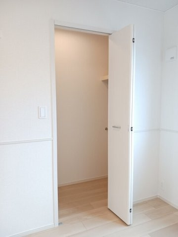 エテルノⅡの収納|ちょっとした収納スペースも充実しています
