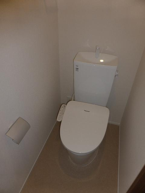 アーバン長尾のトイレ|シンプルで使いやすいトイレです