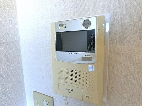 コスモ三滝本町のその他|TVモニタ付きインターホン　※内装工事前