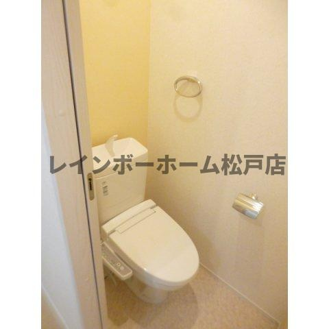 仲介手数料（賃料の1.10ヵ月）の50％OFF対象物件！のトイレ