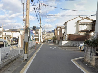 【前面道路含む現地写真】