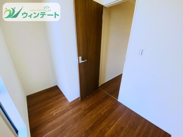 第1石岡市石岡　新築戸建の収納|ストレージルーム付きで、季節物や荷物を整理整頓できます。生活空間をスッキリ保つことができるうれしい設計です。