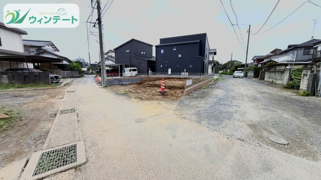 第1石岡市石岡　新築戸建の前面道路含む現地写真|建築の進捗に応じて見学も可能です。現地で暮らしのイメージを膨らませてください。
