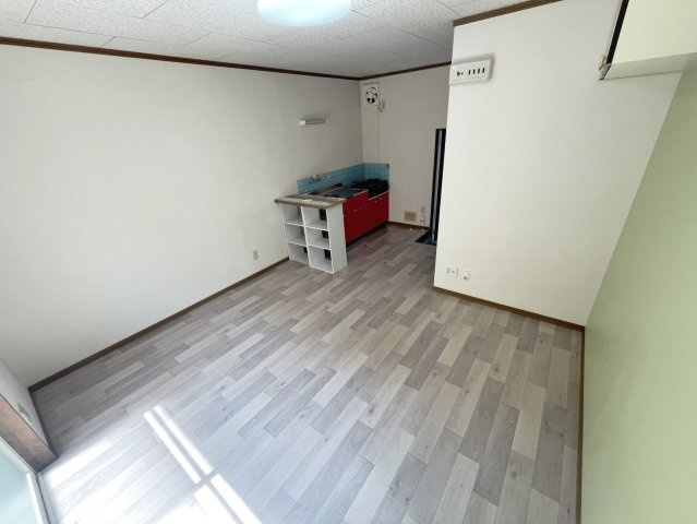 パティオ和田の居間・リビング