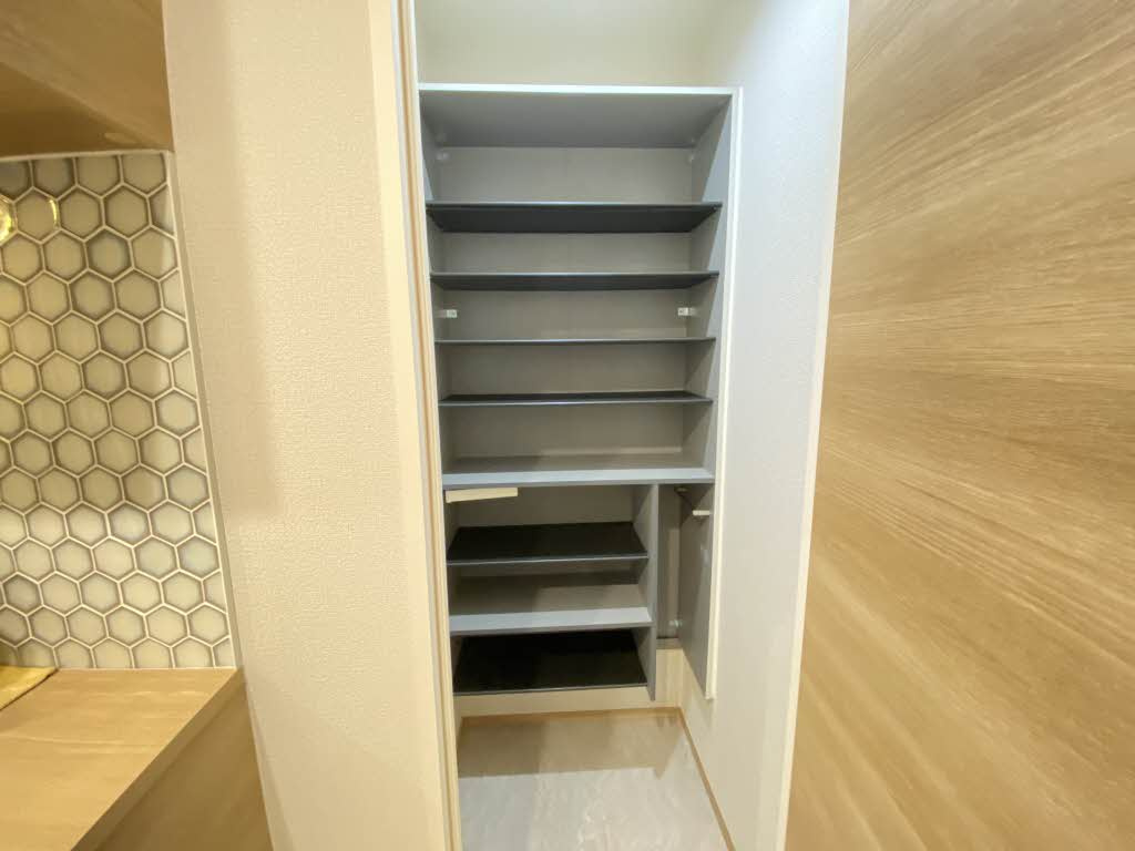 ロイヤルシャーメゾン中俊のその他