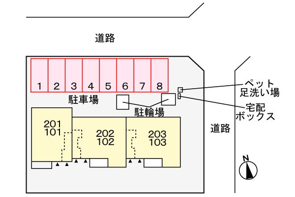 シャルールの駐車場