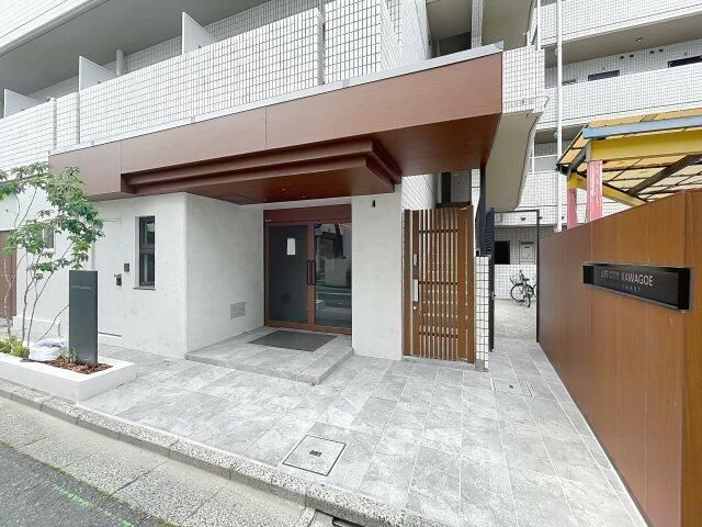 【エントランス】 | ライフシティ | エントランスです