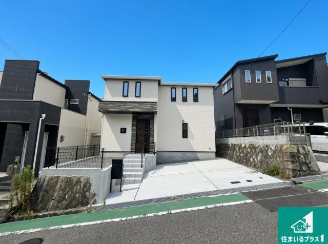 神戸市垂水区下畑町　新築一戸建ての外観|安心の10年保証！外観を美しく保ち、雨水で汚れを落とします！気になることがありましたら、お気軽にお問い合わせください！