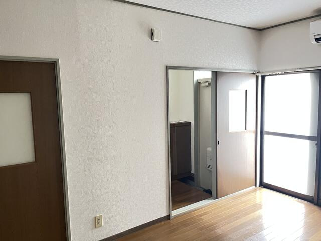 コーポ鵜月の内装