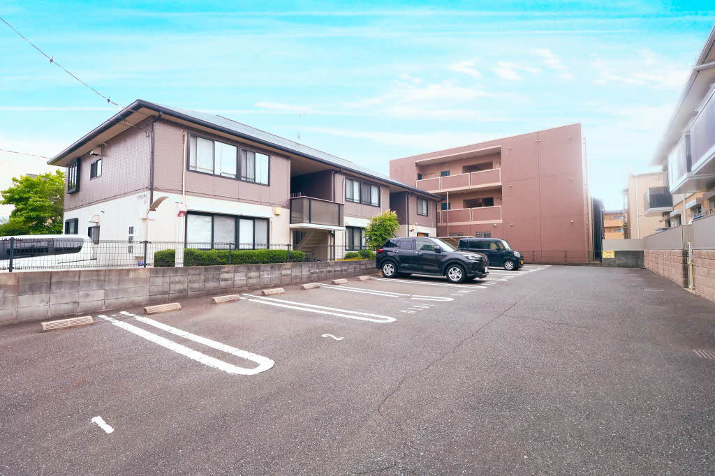 リーベンステージ Ⅰの駐車場