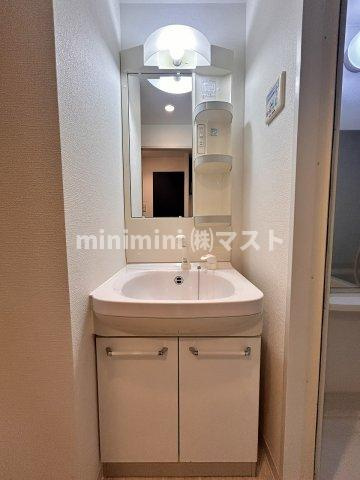 コスモプレミアムベイ大阪の洗面所