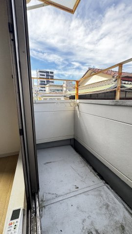 ラヴィータ箱崎のバルコニー