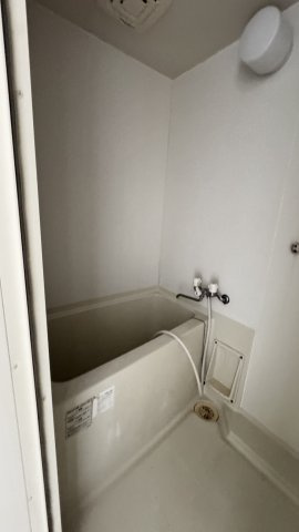 ラヴィータ箱崎の浴室