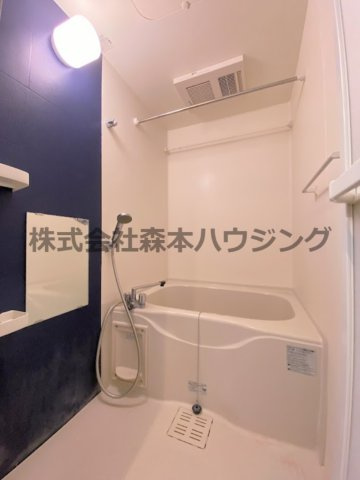 【浴室】 | 　サンフレンドソラーナ | 落ち着いた空間のお風呂です