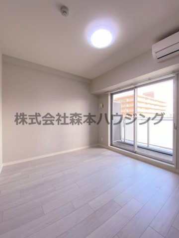 【洋室】 | 　サンフレンドソラーナ | ※同タイプ別室の写真を使用しています。
　設備内容や色調など相違がある場合は実際のお部屋の現状優先となります。
