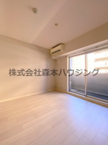 【洋室】 | 　サンフレンドソラーナ | 使い勝手のいい洋室です