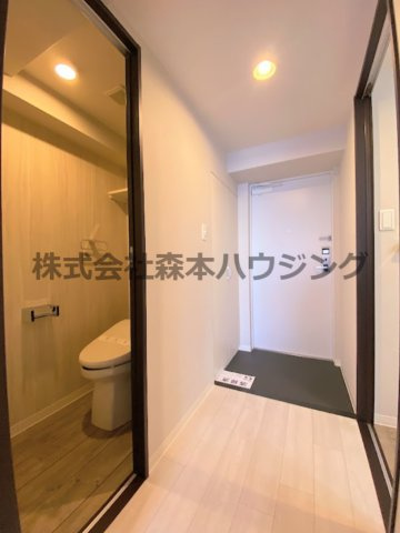 【内装】 | 　サンフレンドソラーナ | ※同タイプ別室の写真を使用しています。
　設備内容や色調など相違がある場合は実際のお部屋の現状優先となります。