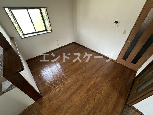 グリーンハイツアカシヤの居間・リビング|高崎、前橋のお部屋探しはエンドスケープまで！お客様の理想お聞かせ下さい♪