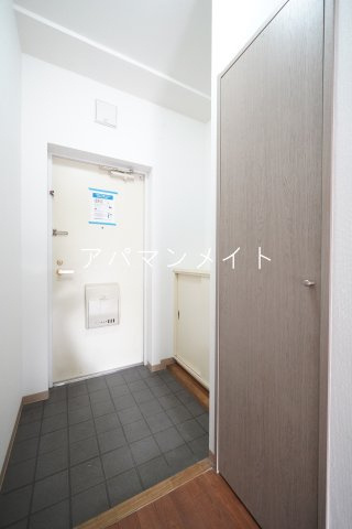 【玄関】 | エクセレントコート三枝木 | 玄関です