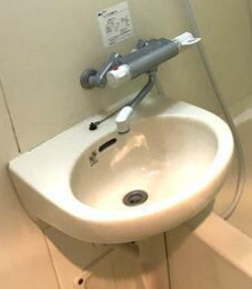 ジュエル明大前の洗面所