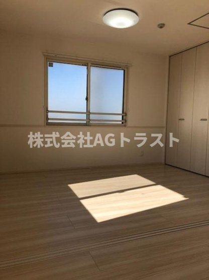 【洋室】 | ルミナスハイム