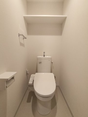 【トイレ】 | ピア新百合山手 | ※同じ間取りの別のお部屋の写真です。