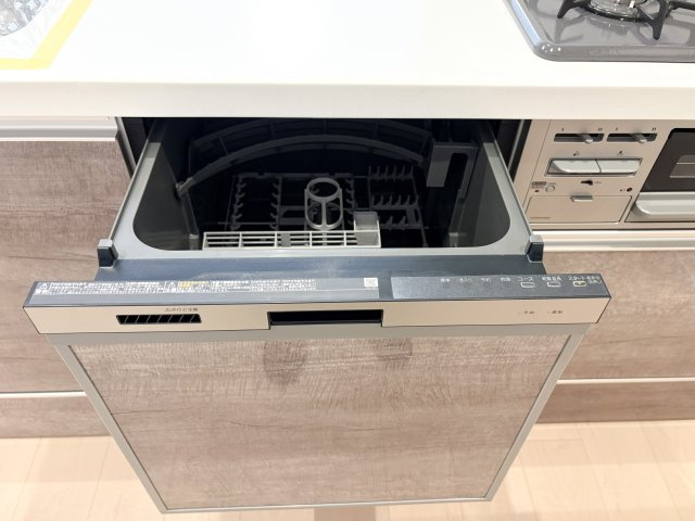 ソフトタウン晴海のキッチン|ソフトタウン晴海：あると便利な食洗機が付いています！