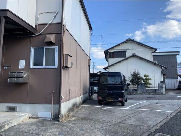 カームタイム豊田の駐車場