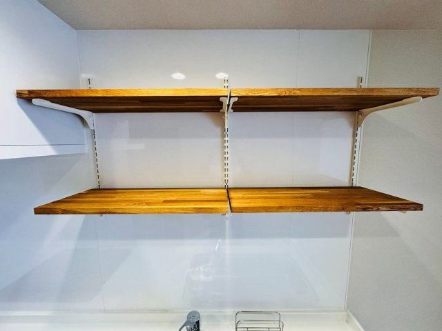 【その他】 | 中村橋シティハウス　（成増店） | 可動棚式オープン収納棚