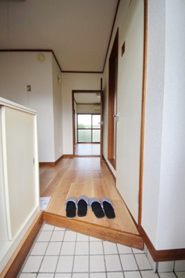 【玄関】 | クロノス川越南 | シンプルで使いやすい玄関です