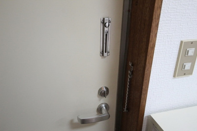 【玄関】 | クロノス川越南 | 明るい玄関です