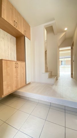 清瀬台の玄関