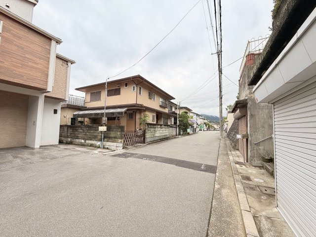 清瀬台の前面道路含む現地写真