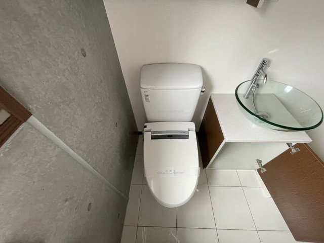 ヴィーブ本郷のトイレ|※別室参考写真です。