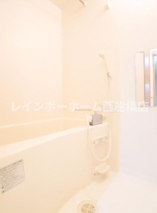 シモンズIIの浴室